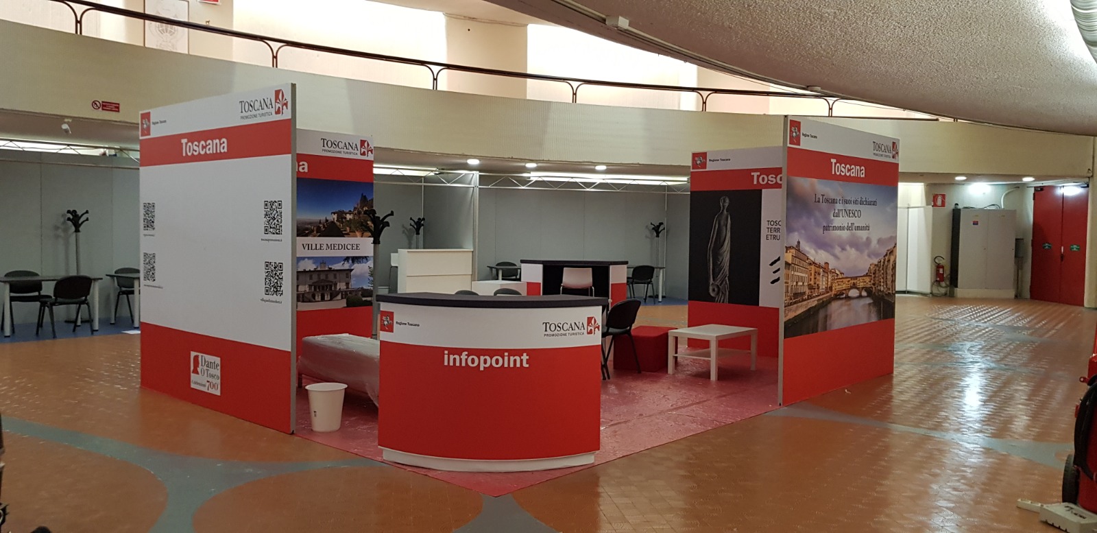 Allestimento fieristico: stampa e montaggio