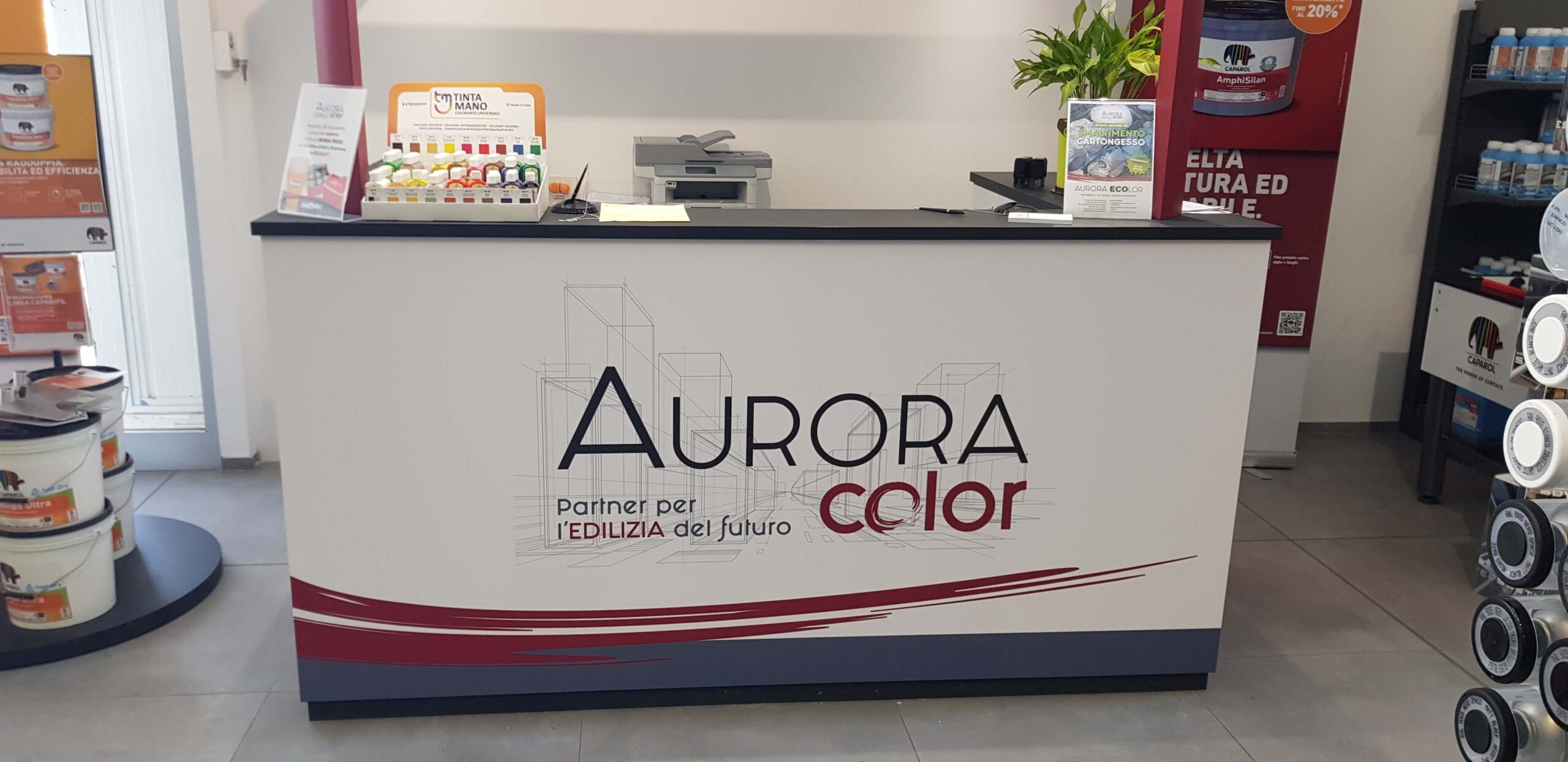 Allestimento negozio a Firenze: stampa e montaggio